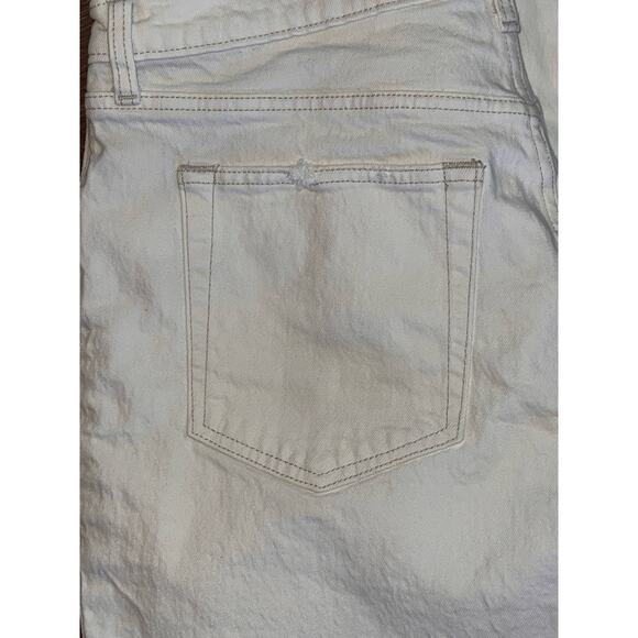 Abercrombie Fitch 90s Straight Ultra High Rise Jean 33/16R OFF WHITE STRETCH EUC - Picture 8 of 8